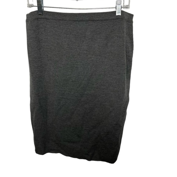 NWT Eileen Fisher Size Medium The Icons Skirt Gray Washable Wool Crepe F16CW - Picture 2 of 5
